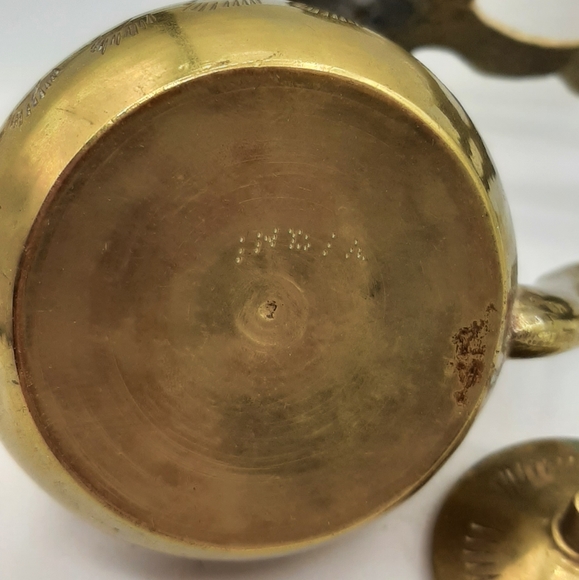 Beautiful Vintage Oriental Brass Gong Bell On Floral Stand Small Hammer Tea pot - Picture 5 of 6